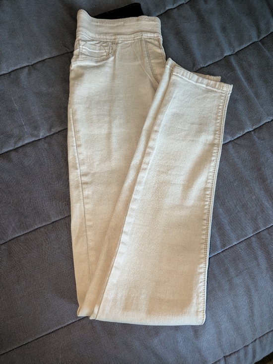 Coco + Carmen Denim - COCO + CARMEN Woman's/Jr.'s "Skinny" Pull-on Jeans - Size S
